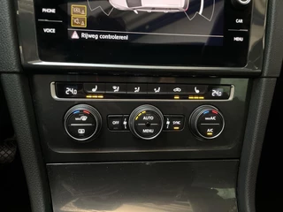 Volkswagen Golf Variant 1.0 TSI Comfortline Business Panoramadak Stoelverwarming LED DAB+ / 13