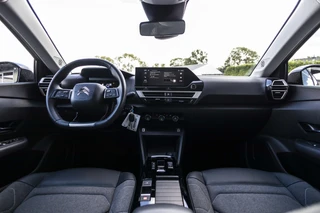 Citroën ë-C4 You 50 kWh | SOH 100% | Camera | NL auto | LED / 24