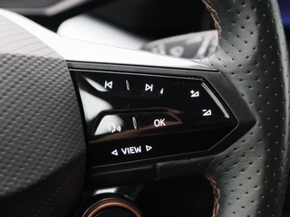 CUPRA Born Adrenaline 62 kWh 231 Pk | Stoel/Stuurverwarming | Camera | Adaptive Cruise | CarPlay | Beats Audio | 19 Inch | 74.166 Km !! / 22