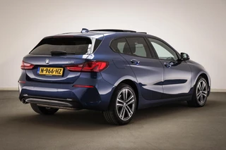 BMW 1-serie 118i Business Edition | SPORT LINE | PANORAMADAK | SPORTSTOELEN | DAB | APPLE / 2