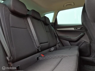 SKODA KAROQ 1.0 TSI CLEVER EDITION/LED/CARPLAY/CLIMATE/PDC/16''LMV / 19