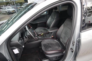 Ford Kuga 2.5 PHEV ST-LINE-X AFN-TREKHAAK WINTERPACK B&O AD-CRUISE HEAD-UP FULL-LED KEYLESS / 19