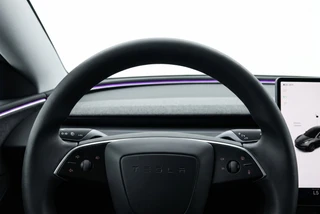 Tesla Model 3 Long Range Premium Highland AWD 78kWh SOH 92.5% l FSD4 (HW4) l AMD RYZEN l Warmtepomp / 14