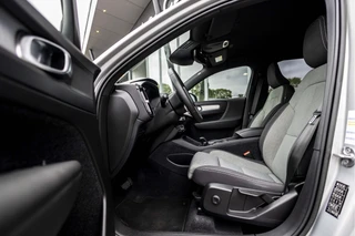Volvo XC40 1.5 T4 Plug-in hybrid Core Bright  | Keyless | Camera | Carplay / 10