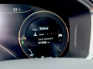 Lynk en Co 01 1.5 MY22 - Rijklaar met allseasons, direct mee! / 6