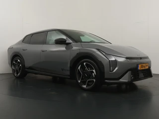 Kia EV4 Fastback GT-PlusLine 81.4 kWh  FULL OPTIONS - *DEMO* - Head-up Display - 360 Camera - Stoelverwarming/ventilatie - Glazen Schuif-/kanteldak - Elektrisch verstelbare voorstoelen - Dodehoekcamera - Fabrieksgarantie tot 2032 Direct leverbaar! / 11