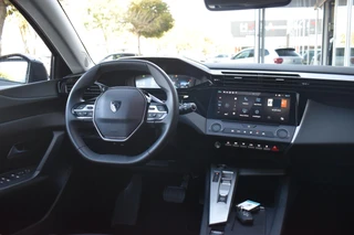 Peugeot 308 SW 1.2 PureTech Active Pack CARPLAY LMV TREKHAAK / 15