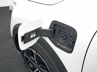 Kia Niro 1.6 GDi PHEV Dynamic Line Stoelverwarming / 44