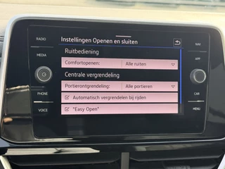 Volkswagen T-Roc 1.5 TSI R-Line Edition  | LED | Keyless | Virtual Cockpit | Apple/Android | Adapt Cruise | PDC v+a incl. camera / 52