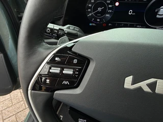 Kia Niro EV DynamicLine 64.8 kWh - SOH 98 Camera Clima Navi / 28