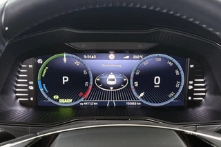 Škoda Superb Combi 1.4 TSI iV Ambition / 12