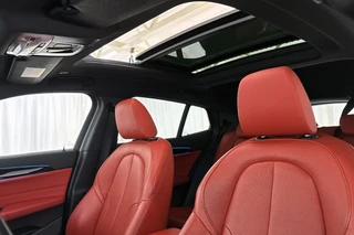 BMW X2 xDrive25e High Executive M Sport Panoramadak Keyless Rood Leder / 9