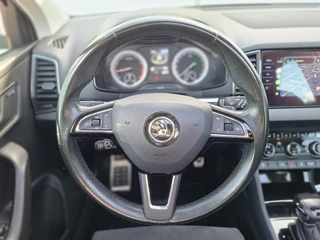Škoda Karoq 1.5 TSI ACT Style Pano 360° Carplay Trekhaak Business Sportline / 43