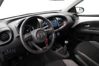 Toyota Aygo X 1.0 VVT-i MT Play  PDC Achteruitrijcamera / 5