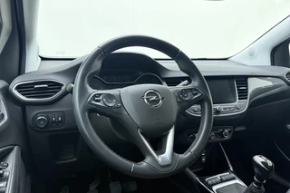 Opel Crossland 1.2 Turbo Elegance 110 PK | Navigatie | Climate control | Dakrails | Extra getint glas | AGR | Lichtmetalen velgen | Cruise control / 34