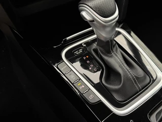 Kia ProCeed 1.5 T-GDi GT-Line | Automaat | Adaptive cruise | Stoelverwarming | CarPlay | Camera / 19