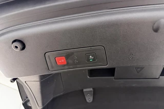 Peugeot 508 2.0 BlueHDI Blue Lease GT Line Avantage | Emissieklasse 6 | Automaat | Adaptieve demping | FOCAL | Parkeercamera's rondom | Adaptieve cruise control met stop & go | Climate control | Stof/kunstlederen bekleding | Apple Carplay/Android Auto / 15