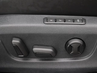 Škoda Superb Combi 1.5 TSi 150 Pk Automaat Sportline Business | Panoramadak | Trekhaak | Virtual Cockpit | Adaptive Cruise | Camera | LED | 19 Inch | 53.466 Km! / 44