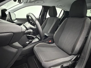 Peugeot e-208 EV Active Pack 50 kWh 3-Fase SOH 92,4% Navigatie | Carplay&Android | 100KW Snellaadvermogen / 12