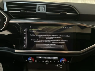 Audi Q3 Sportback 40 TFSI Quattro S Edition Panoramadak Leder Sfeerverlichting Stoelverwarming DAB+ / 23