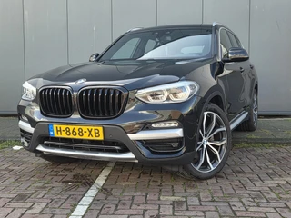 BMW X3 sDrive20i Launch Edition High Executive | Schuif-kanteldak | Climate Control | Parkeercamera