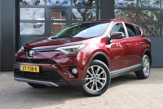 Toyota RAV4 2.5 HYBRID AWD EXECUTIVE Trekhaak / Leder / Schuif/kantel dak / A. klep elctr. / 54