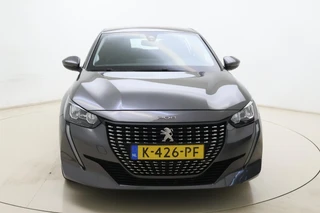 Peugeot 208 1.2 PureTech Active Pack | Navigatie | Parkeersensoren achter | Cruise Control | Lichtmetaal 16inch | Apple Carplay/Android Auto / 7