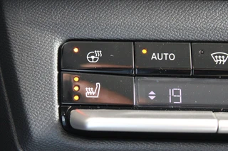 Opel Frontera 1.2 Turbo Hybrid Ultimate 7p. | Keyless Entry & Start | Winterpack | BLIS | Achteruitrijcamera / 22