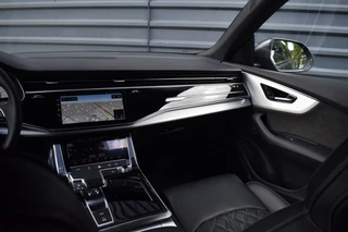 Audi Q8 55 TFSI e Quattro Pro Line S  | ACC | RS-Seats | Head-Up | B&O | Softclose | 22'' Wielen | Stuurverwarming | Matrix | Nachtzicht | / 35