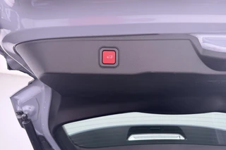 Jeep Avenger Summit 54 kWh 2+6 Jaar Garantie / 11