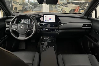 Lexus UX 250h F Sport Line | CAMERA | ADAPTIVE | KEYLESS | CARPLAY / 9