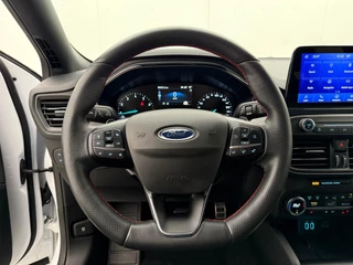 Ford Focus Wagon 1.0 EcoBoost Hybrid ST Line Business Automaat | Adaptive Cruise Control | Navigatie | Camera | Stoelverwarming / 14