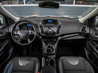 Ford KUGA 1.5 ST-line Titanium | Navi | Xenon | Climate control | PDC v+a | Cruise control | Stoelverwarming | Trekhaak / 4