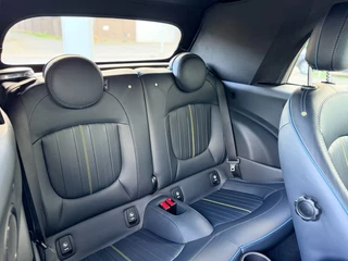 MINI Cooper Cabrio 1.5 Cooper Sidewalk Edition I Carplay I HUD I Stoelverw. / 30