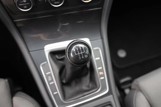 Volkswagen Golf 1.6 TDI Comfortline Business|Navi|ACC|Stoelverw.|Carplay| / 15