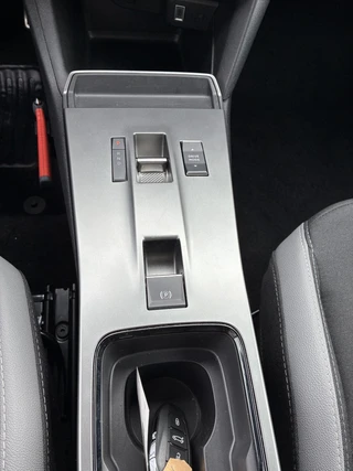 Opel Mokka 1.2 Turbo 145Pk Hybrid GS Automaat | Climate control | Achteruitrij Camera | Elektrisch Pakket | Apple Carplay/Android Auto | Cruise control | Verwarmbaar stuurwiel | 17"LM-Velgen / 26