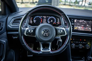Volkswagen T-Roc 1.5 TSI Sport | Climate | Navi | Cruise | Camera | PDC / 28