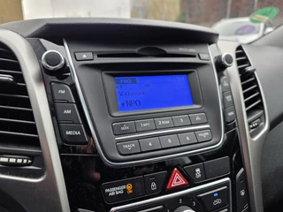 Hyundai i30 1.6 GDI i-Drive Cool AIRCO LM / 20