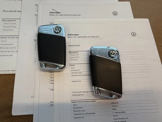 Volkswagen Passat Variant 1.4 TSI ACT Highline Business R / Pano / Massage / Camera / Sportleder / Trekhaak / Zeer mooie auto ! / 57