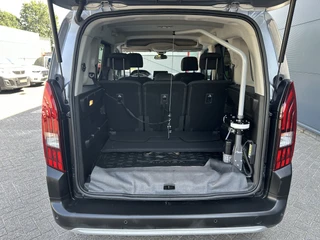 Peugeot Rifter 130pk GT (Automaat - Rolstoel (til) lift - Stoelverwarming - Keyless Entry - Camera - Automatische Airco - Navigatie) / 9