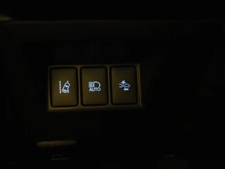 Toyota Yaris 1.0 VVT-i Comfort 5 Drs Airco / 12