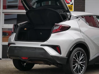 Toyota C-HR 1.8 Hybrid Executive JBL Audio| Leder| ACC| Dealer onderhouden / 29