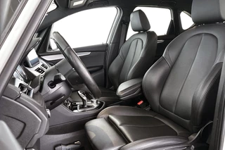 BMW 2-serie Active Tourer 218i M Sport Head-Up Sportstoelen Stoelverwarming HiFi Camera / 7