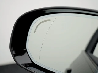 Volvo XC60 2.0 T6 AWD+ Black Edition Leder | Pano | 360 cam | Lighting Pack / 53