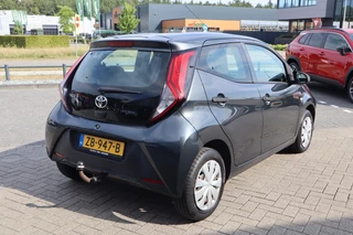 Toyota Aygo 5-DEURS / 8