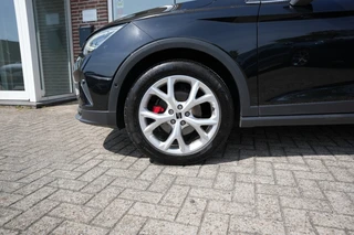 SEAT Arona 1.0 TSI FR Line Carplay,Camera, ACC / 4