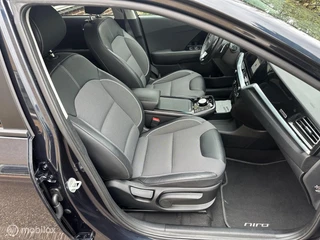 Kia e-Niro Edition 64 kWh 3-FASE ACHTERUITRIJ CAMERA CARPLAY STUUR/STOELVERWARMING / 10