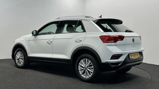 Volkswagen T-Roc 1.0 TSI Style Business CARPLAY NAVI ADAPTIEF CRUISE. / 11
