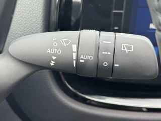 Toyota Aygo X PREMIUM CABRIO KEYLESS PARK-SENSOREN STOELVERWARMING APPLE/ANDROID LM-VELGEN 18" / 23