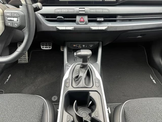 Kia K4 1.0 T-GDi MHEV GT-Line Launch Edition (pano) Dodehoekassistentie | Kruisend verkeersassistentie achter | Uitstapwaarschuwing | Stoel + stuurwielverwarming / 9
